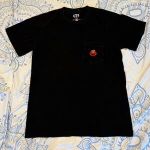 Kaws x Sesame Street Shirt Small